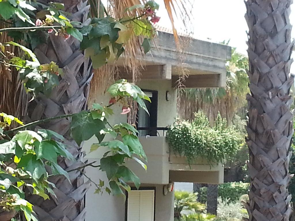 Porto Ulisse Bed & Breakfast Catania Exterior photo