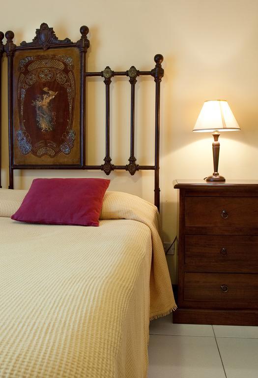 Porto Ulisse Bed & Breakfast Catania Exterior photo