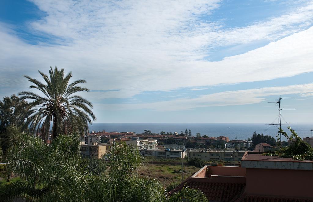 Porto Ulisse Bed & Breakfast Catania Exterior photo