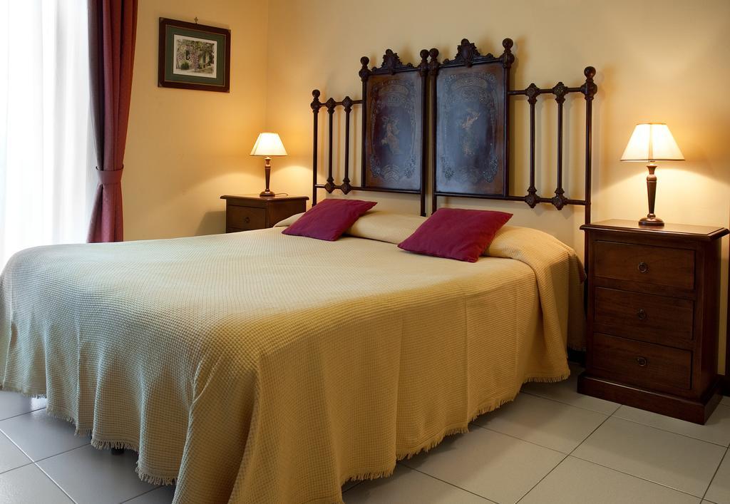 Porto Ulisse Bed & Breakfast Catania Exterior photo