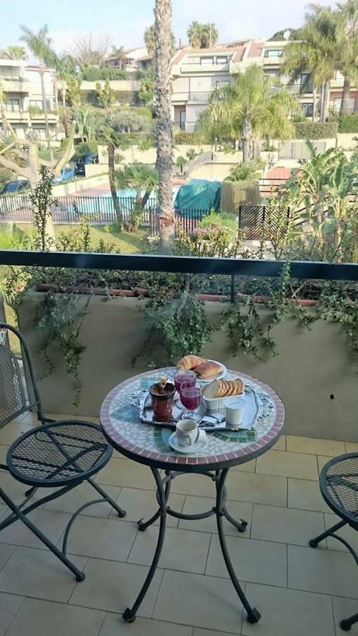 Porto Ulisse Bed & Breakfast Catania Exterior photo